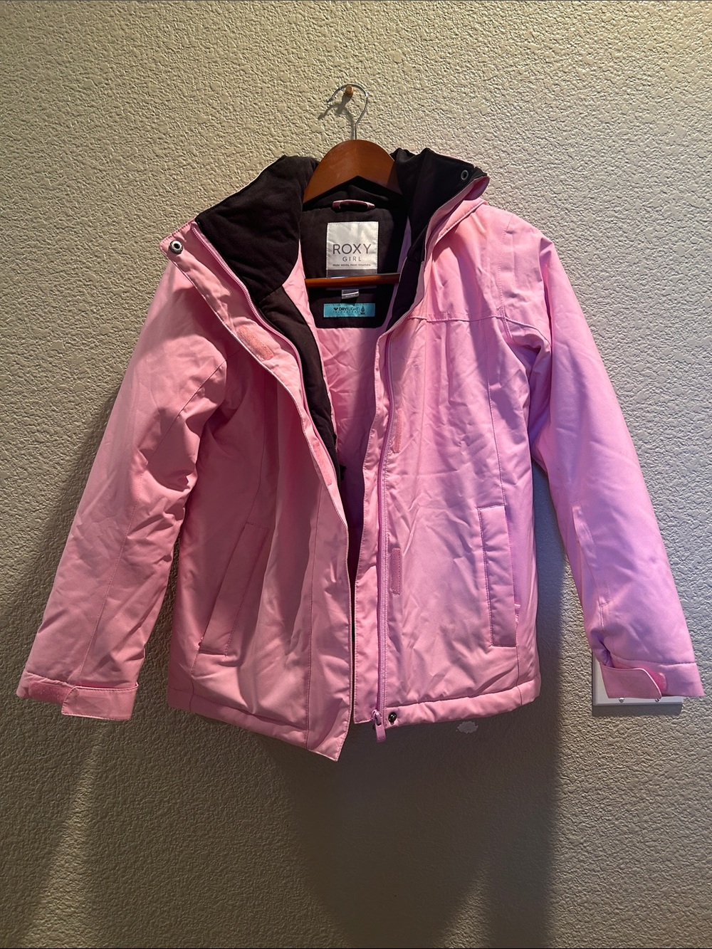 Roxy Girls' Light Pink Hooded ski Jacket